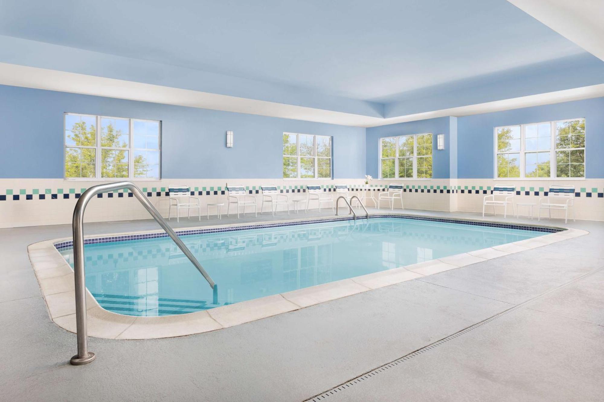 Homewood Suites By Hilton Portsmouth Esterno foto