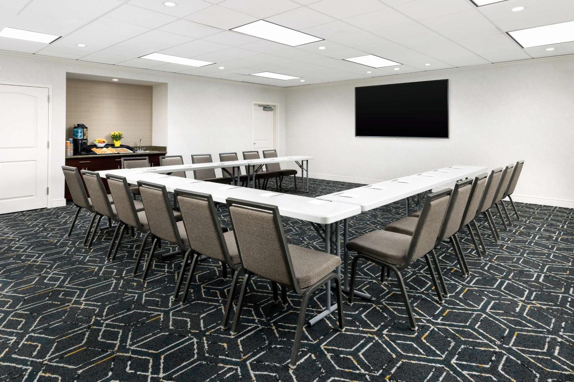 Homewood Suites By Hilton Portsmouth Esterno foto