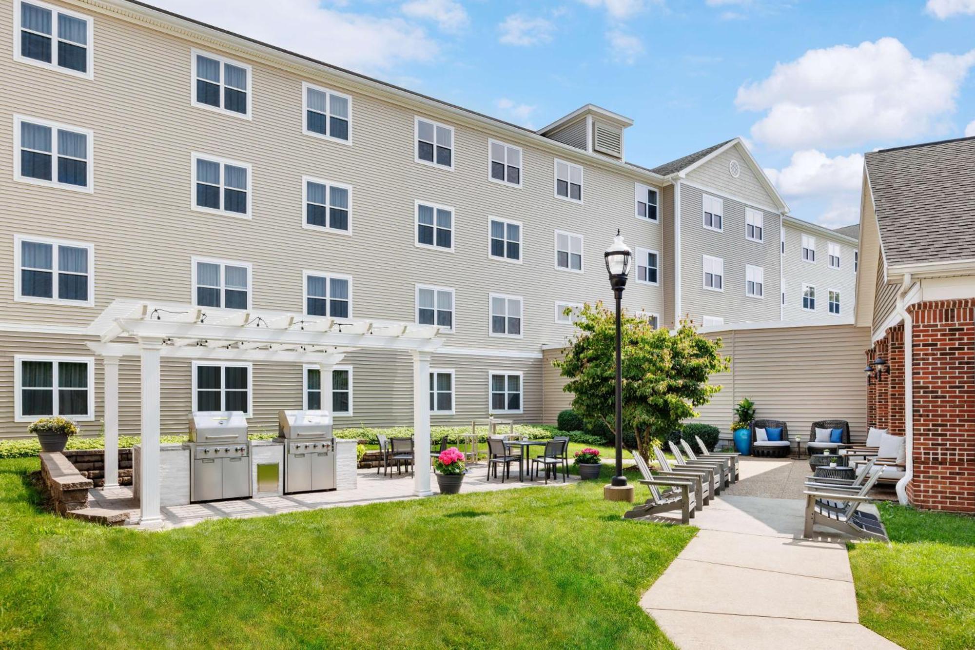 Homewood Suites By Hilton Portsmouth Esterno foto