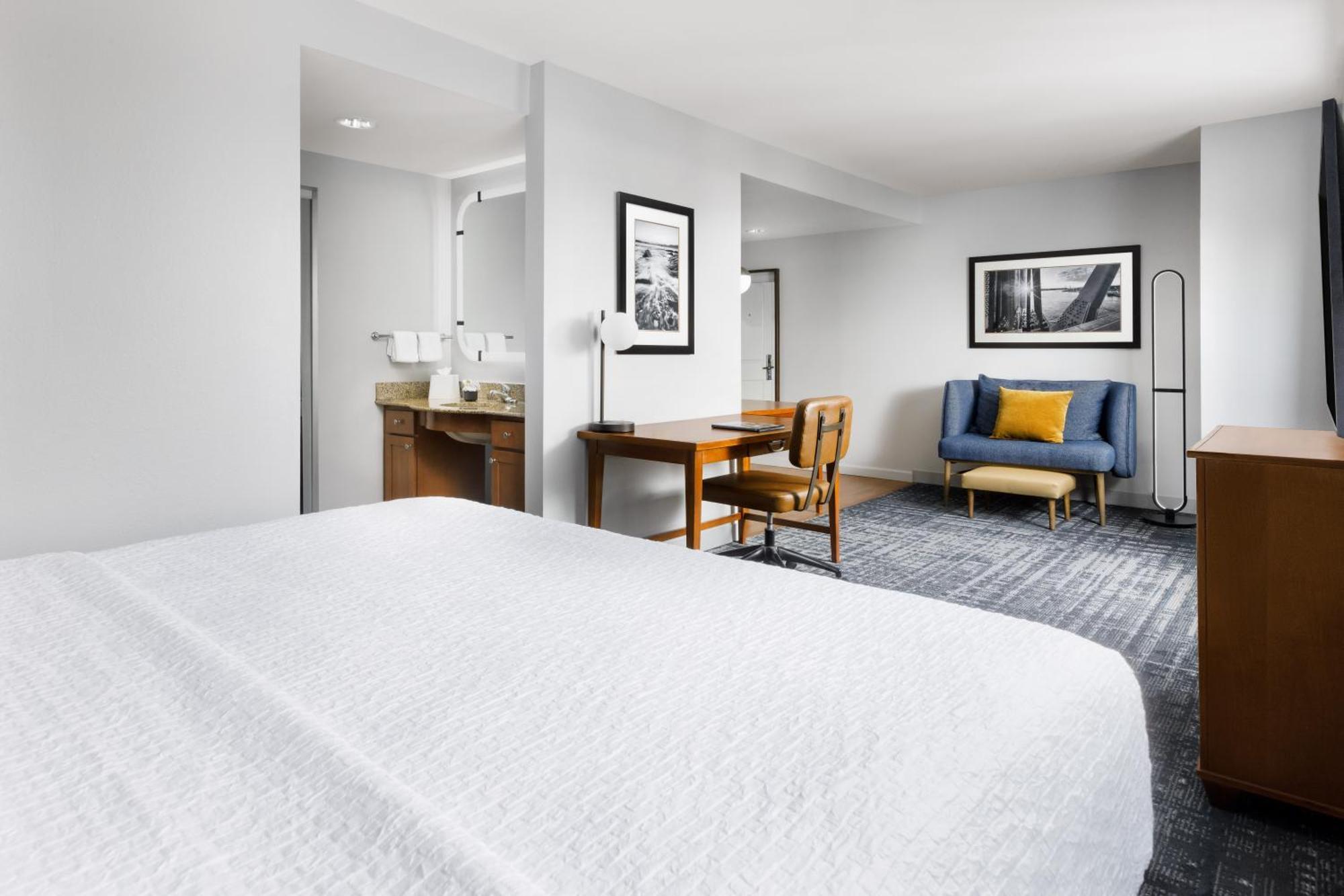 Homewood Suites By Hilton Portsmouth Esterno foto